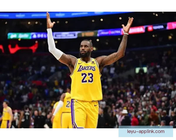 布兰登-米勒首节狂砍16分 生涯总得分突破3000分大关再创里程碑